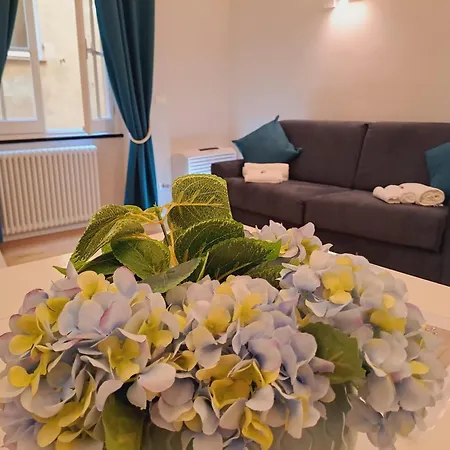 La Dimora Dei Rolli Appartement *